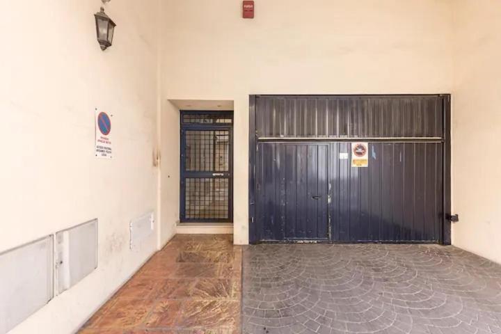 Lunaroom Center & Quiet Guesthouse Malaga Exterior photo